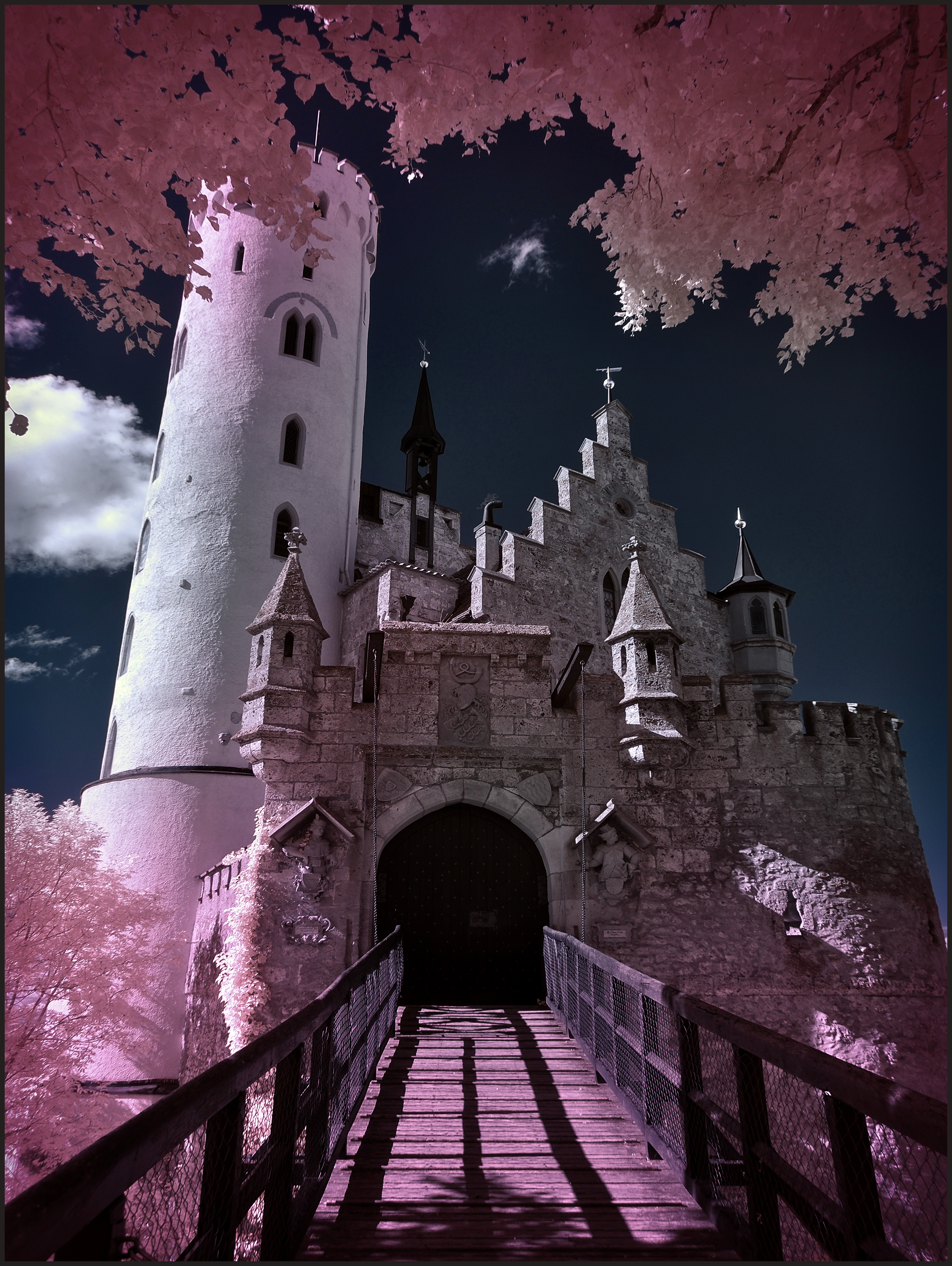 Drawbridge Castle Lichtenstein by MichiLauke on DeviantArt